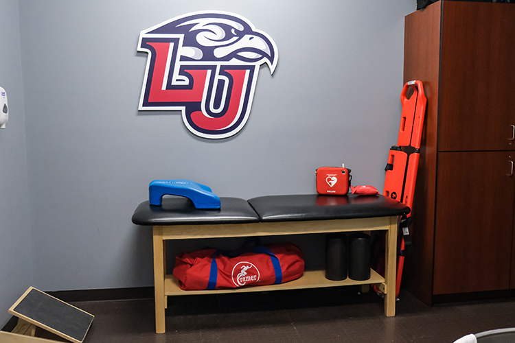liberty-university-club-sports-medicine-facilities-lacrosse-clinic