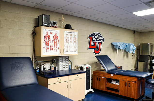 sports medicine clinic at liberty university for club sports athletes